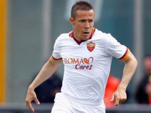 Rodrigo Taddei con la maglia della Roma (getty images)