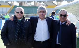 Walter Taccone, sulla sinistra, col Presidente della Lega Serie B Abodi (Photo by Giuseppe Bellini/Getty Images)