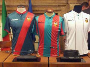 11944775_10207922403846469_88418368_n