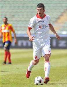 Il capitano del Bari Massimo Donati