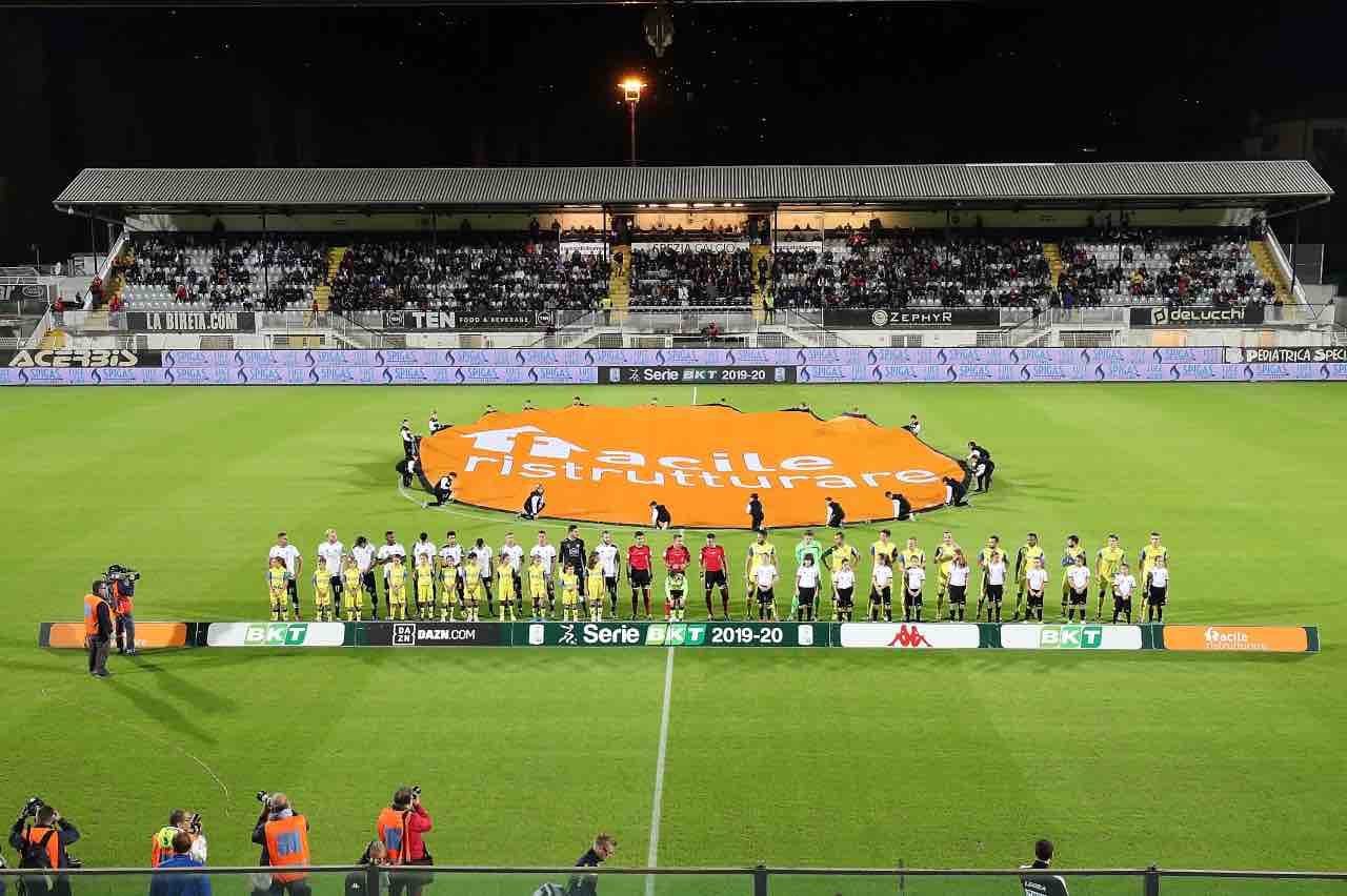 Spezia Cremonese rinviata Serie B