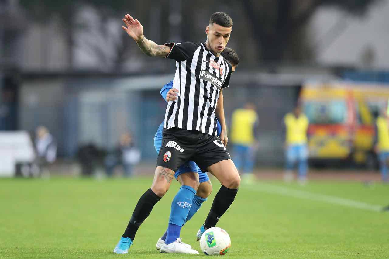 Calciomercato Ascoli Scamacca Benfica Sassuolo Milan Serie B