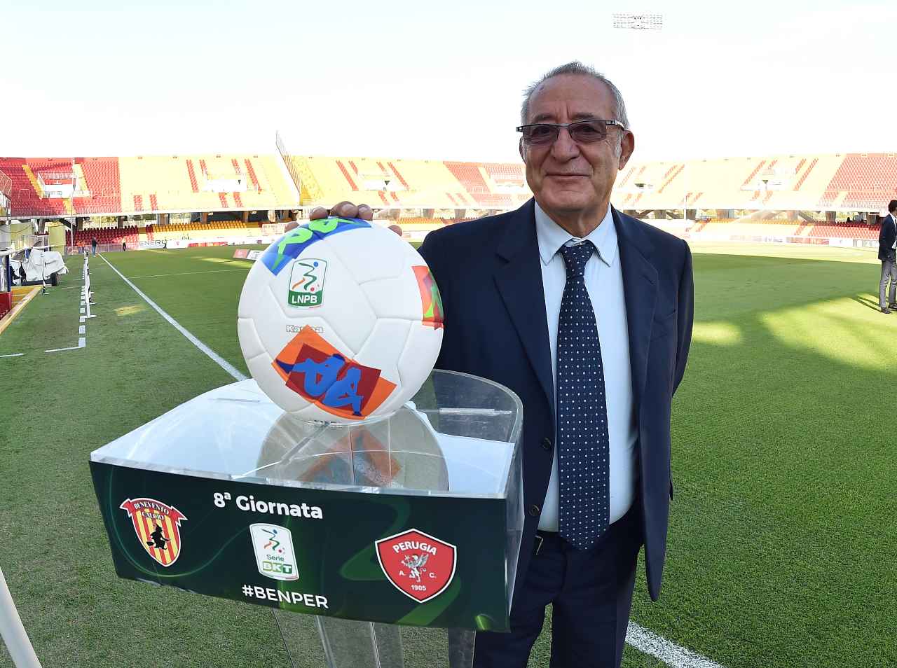 Calciomercato Benevento, calciomercato in stand-by in attesa di conoscere il futuro