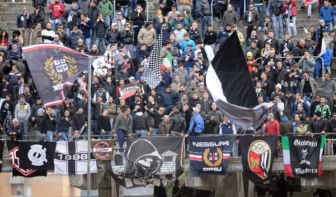 Tifosi Ascoli