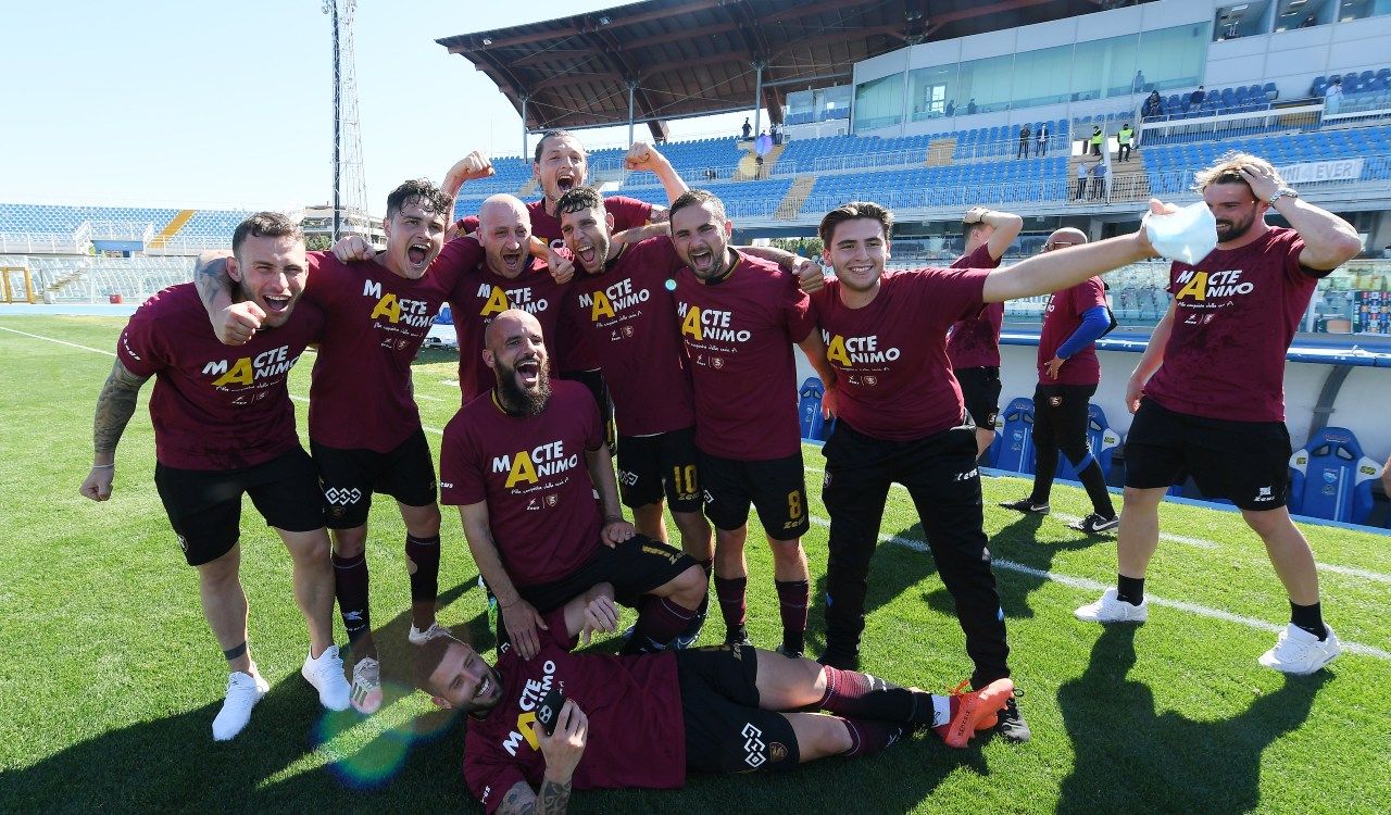 Salernitana stop ai festeggiamenti