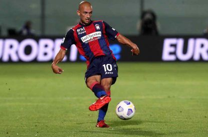 Il centrocampista e capitano del Crotone, Ahmad Benali. Foto © Maurizio Lagana/Getty Images.