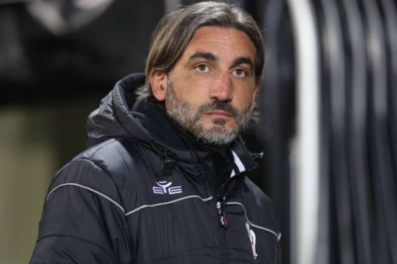 L'allenatore del Crotone, Francesco Modesto. Foto ©Getty Images.