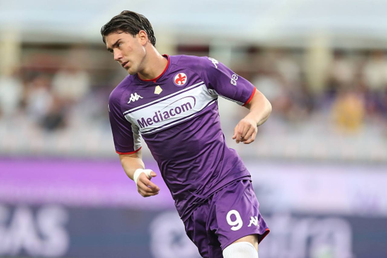 vlahovic fiorentina lucca