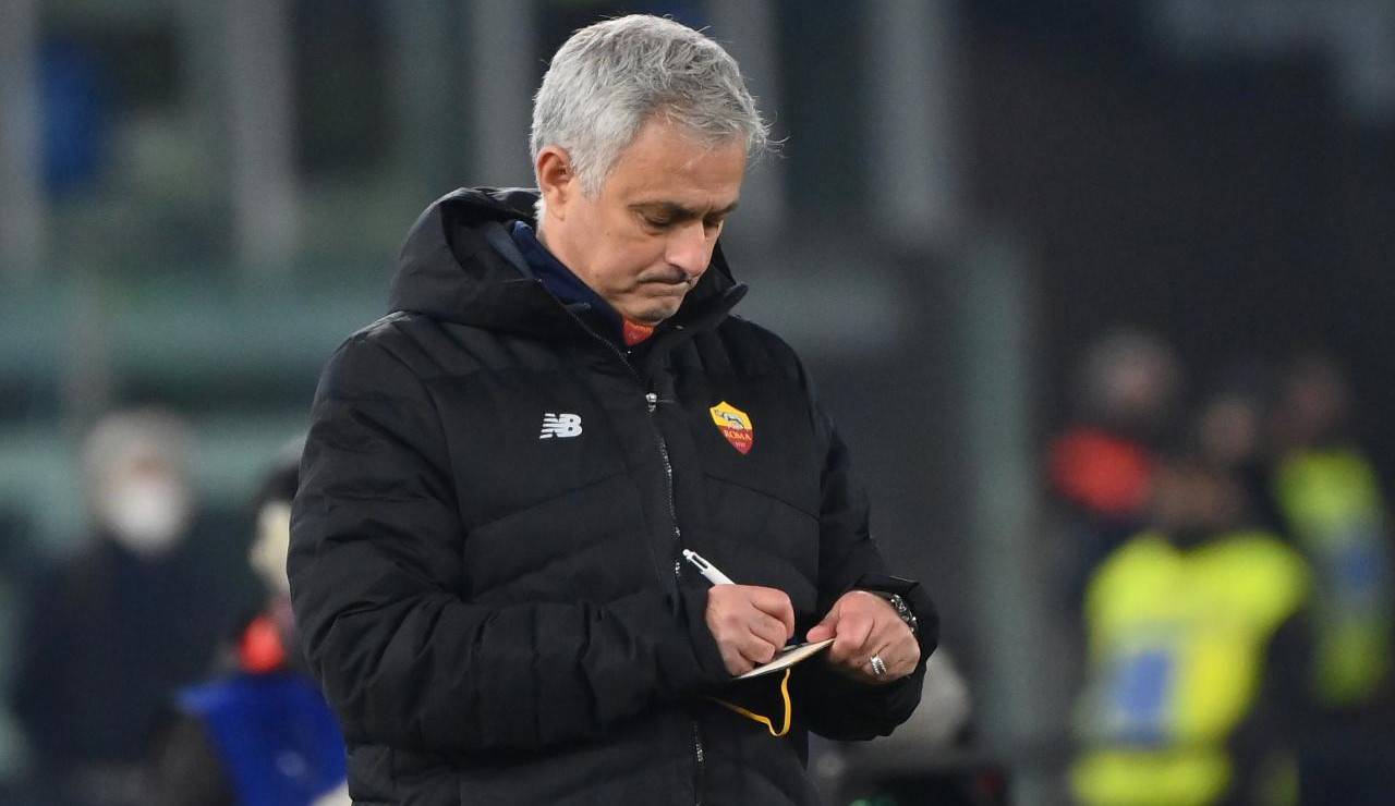 Jose Mourinho scrive