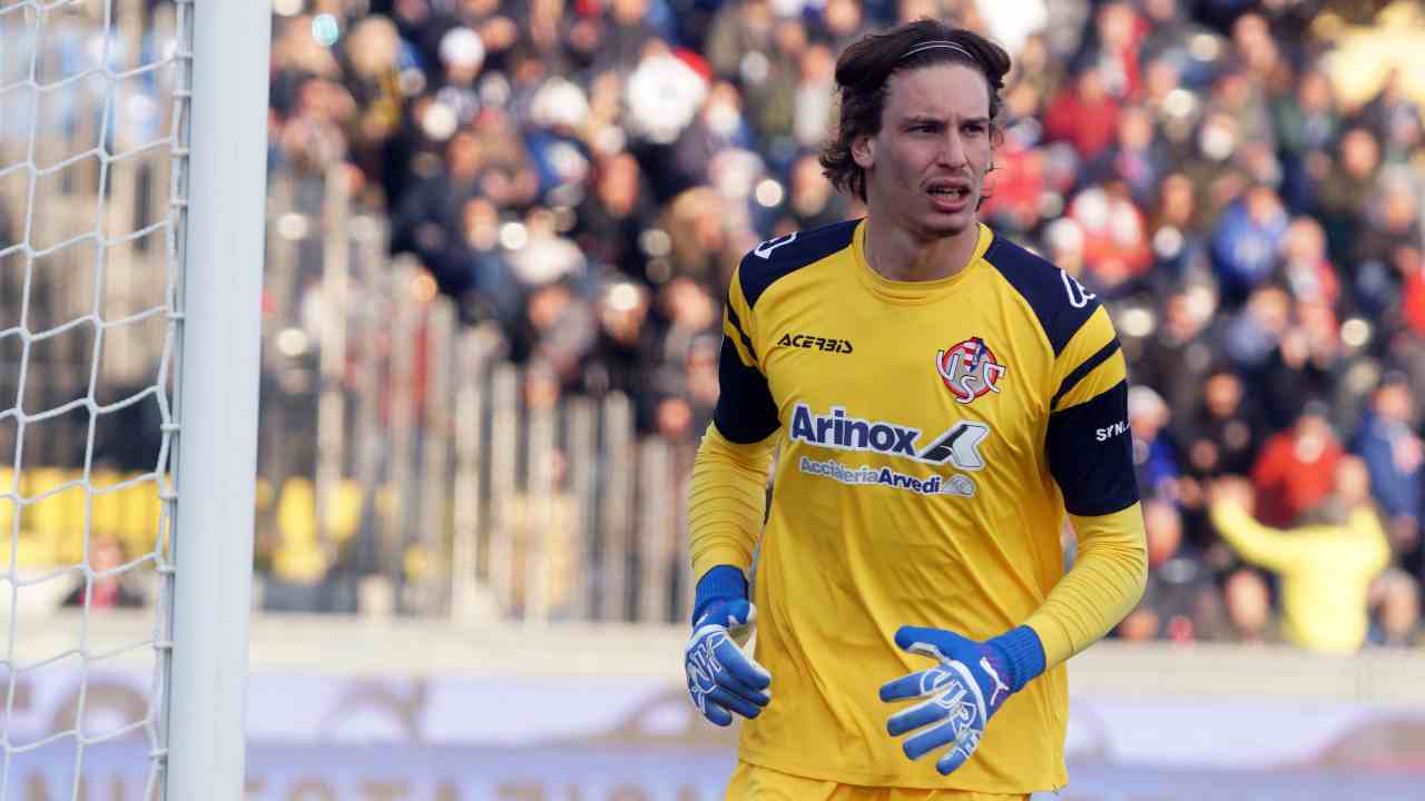 Carnesecchi Perin Juventus