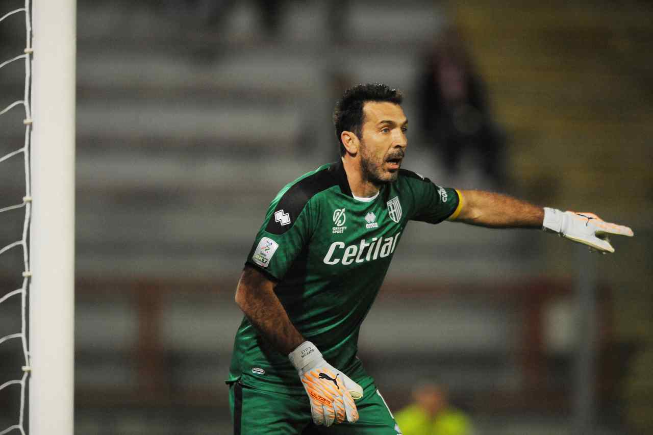 Buffon, un errore nonbasta a fermarlo: sarà Parma fino al 2024