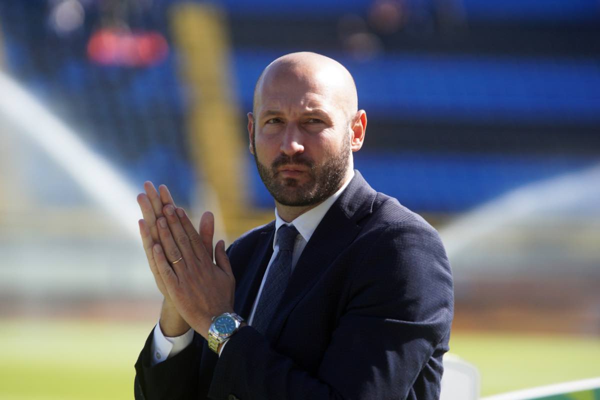 Chiellini a caccia di Da Graca della Juventus