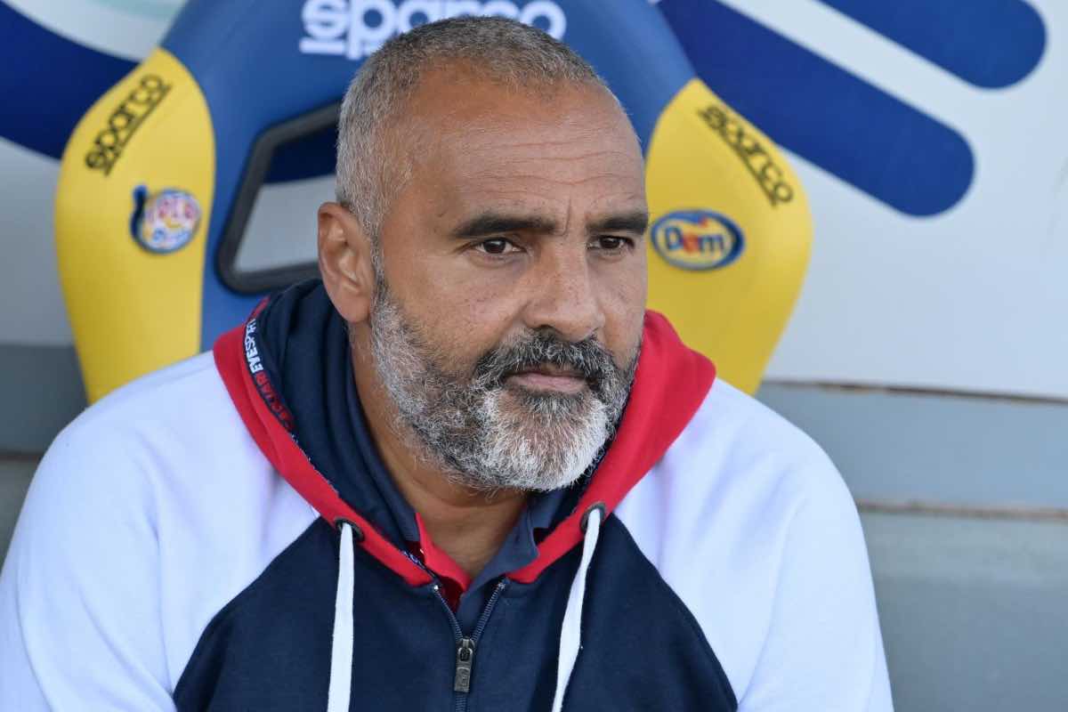 Liverani sollevato dall'incarico del Cagliari