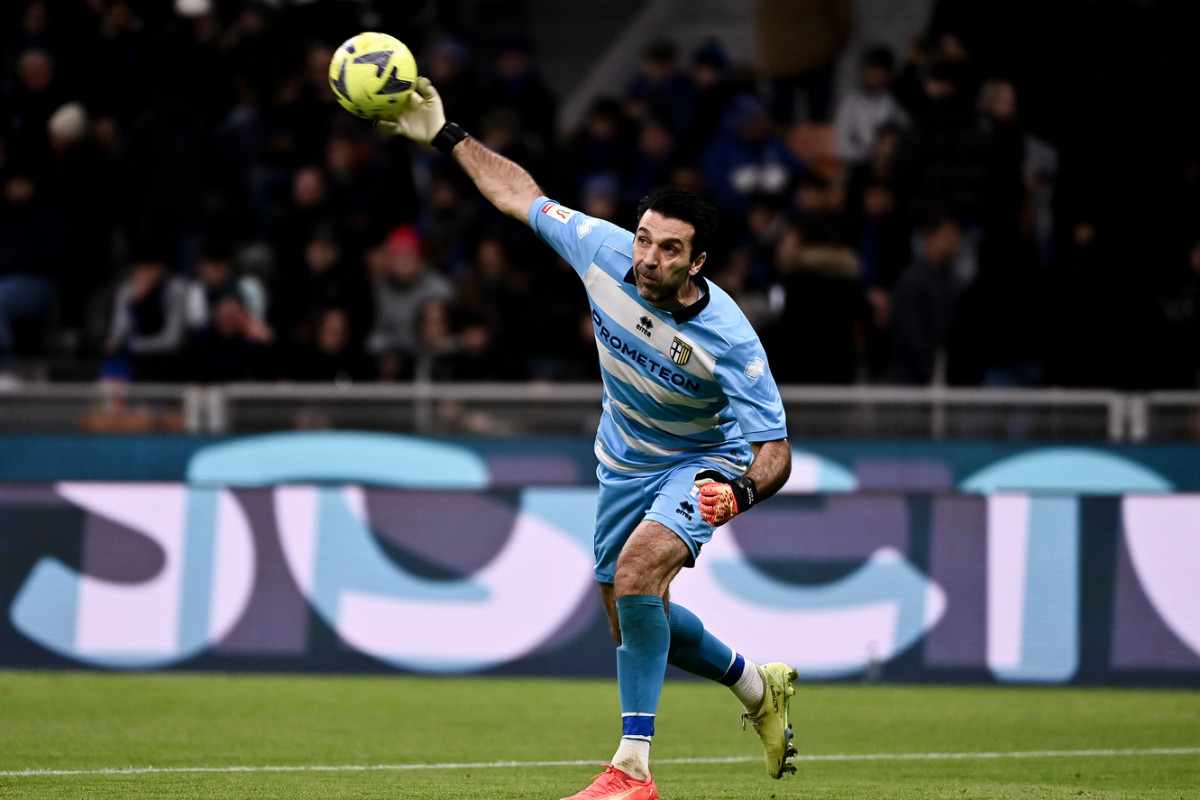 Gigi Buffon rinvia