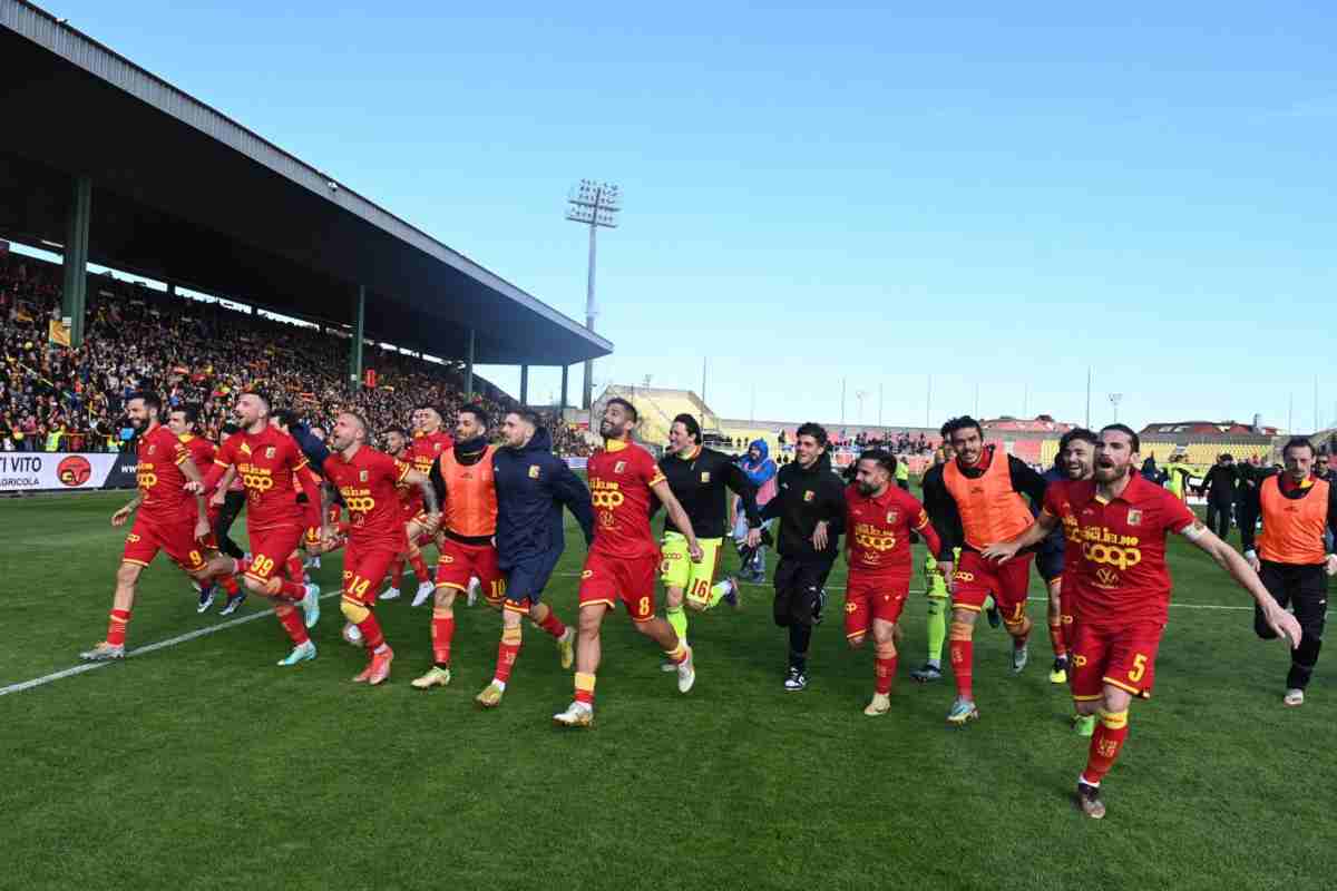 Catanzaro in B stadio inagibile