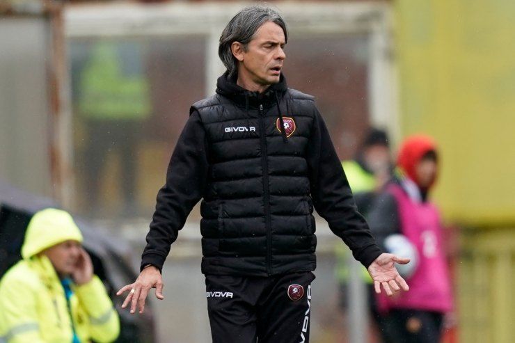 Reggina, penalizzazione e caos: rischio playoff