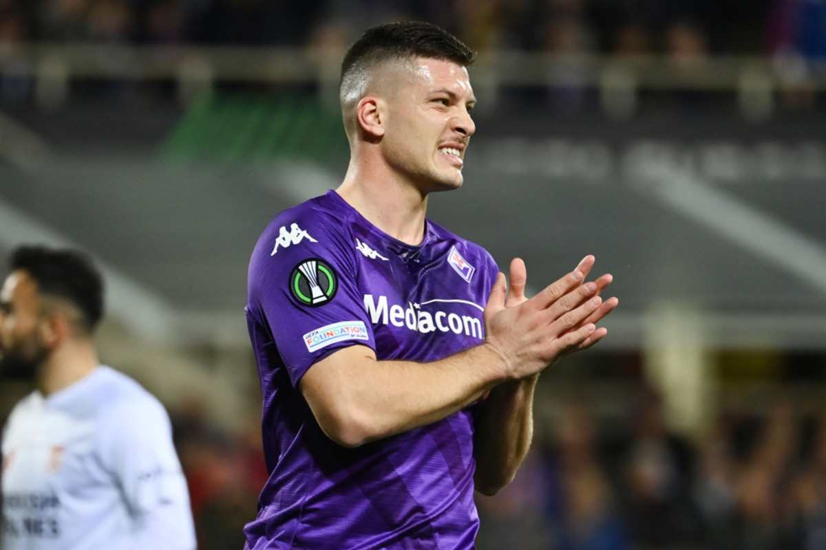 La Fiorentina è prigioniera del contratto di Jovic