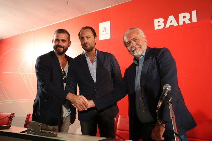 Annuncio cessione Bari De Laurentiis