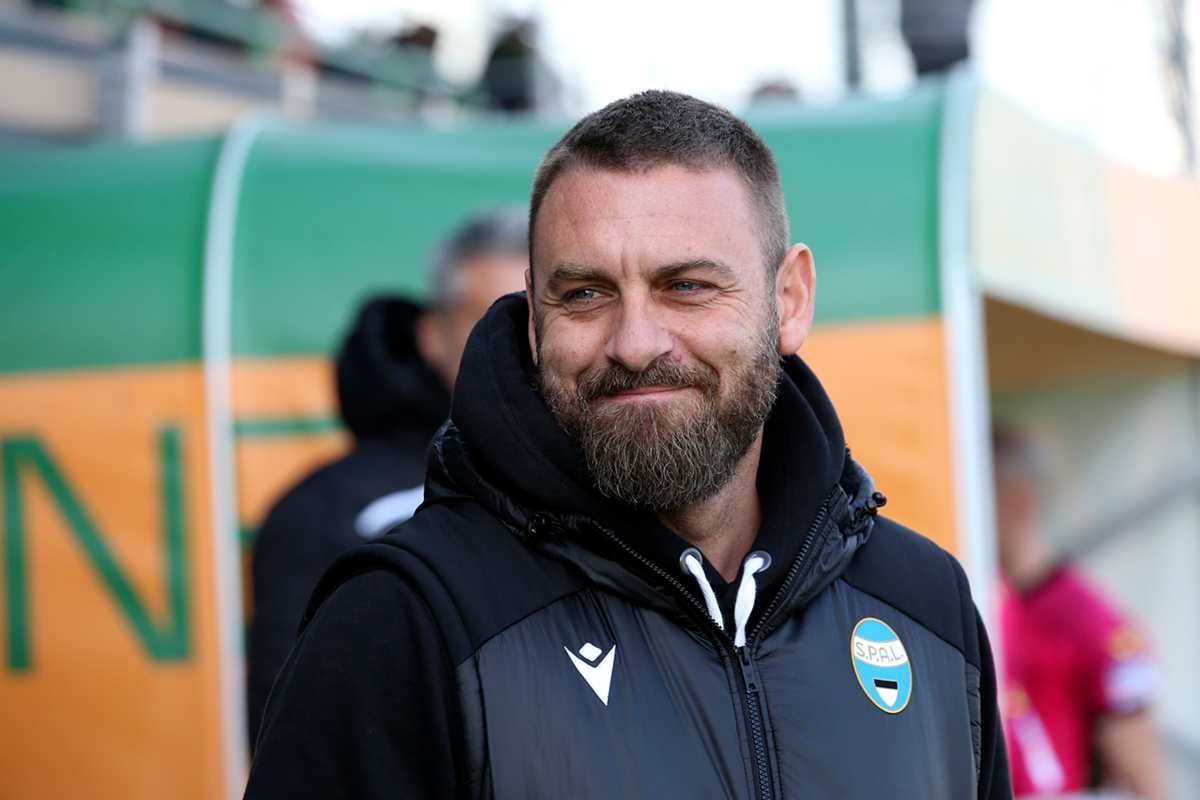 Calciomercato, nuova panchina per De Rossi