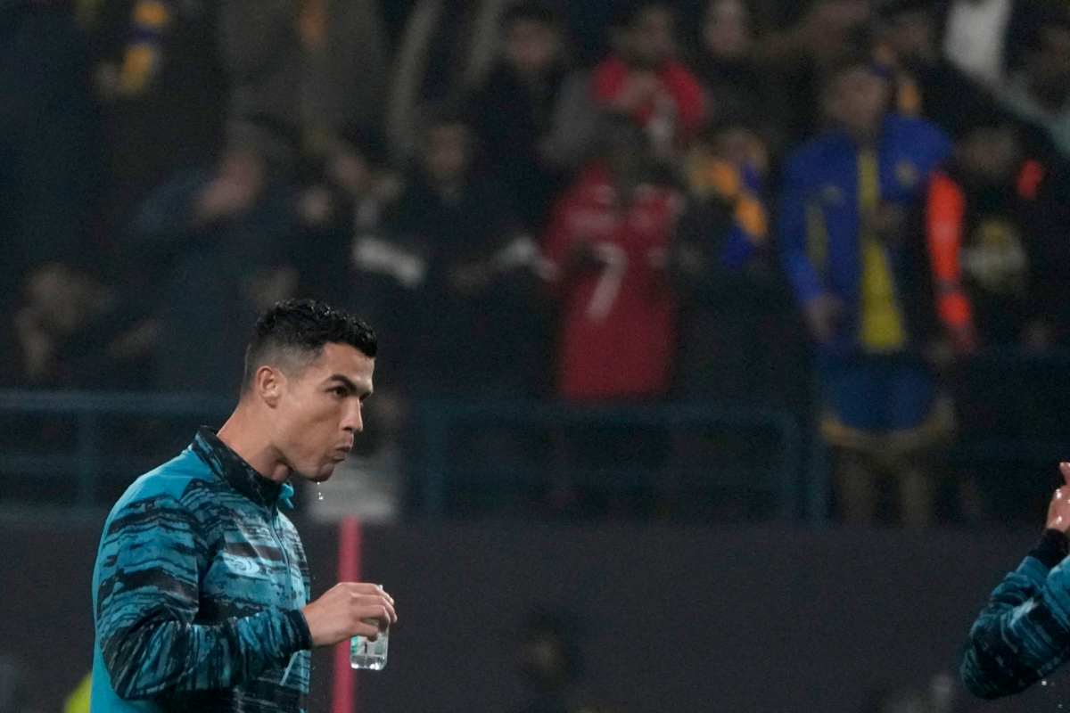 Ronaldo e quel reggiseno 'dimenticato'