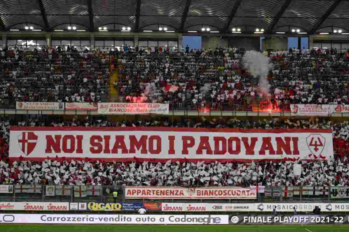 Tifosi contestazione