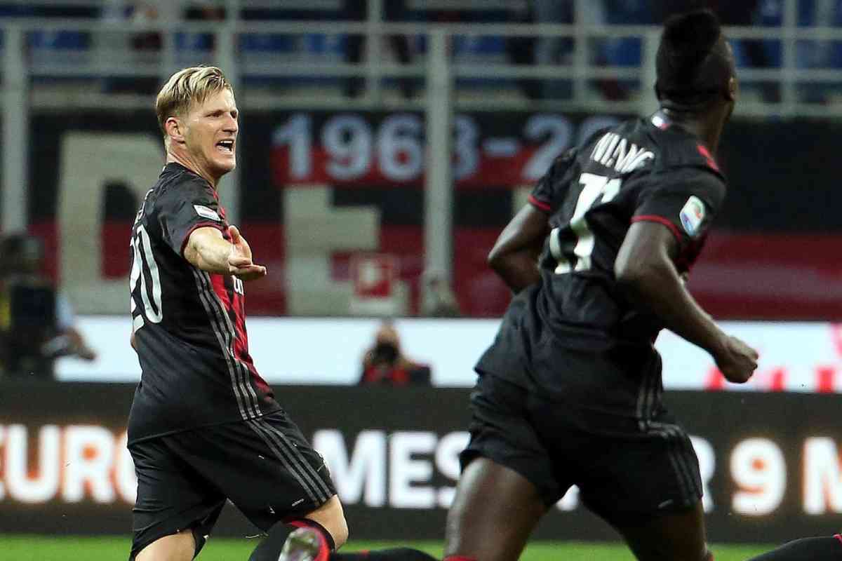 Ignazio Abate e M'Baye Niang esultano dopo un gol del Milan