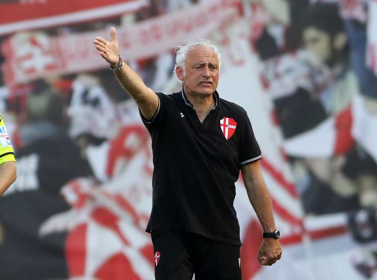 L'ex allenatore del Verona Andrea Mandorlini