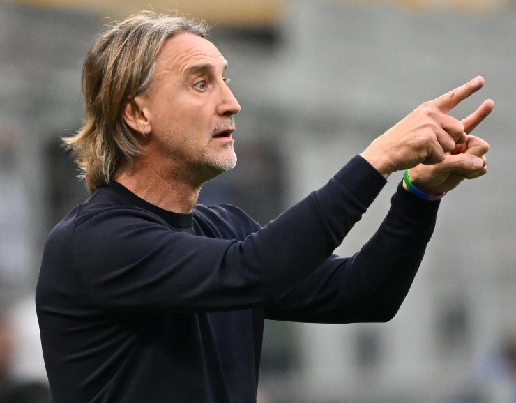 Davide Nicola dà indicazioni ai suoi