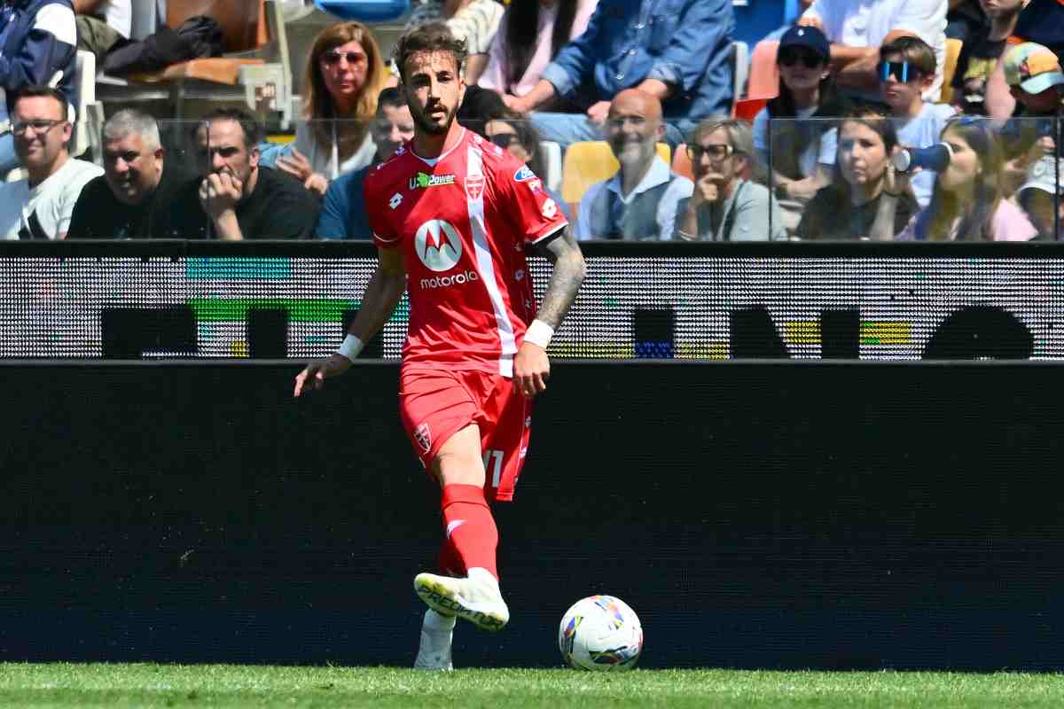 Il centrocampista Gaetano Castrovilli con il Monza