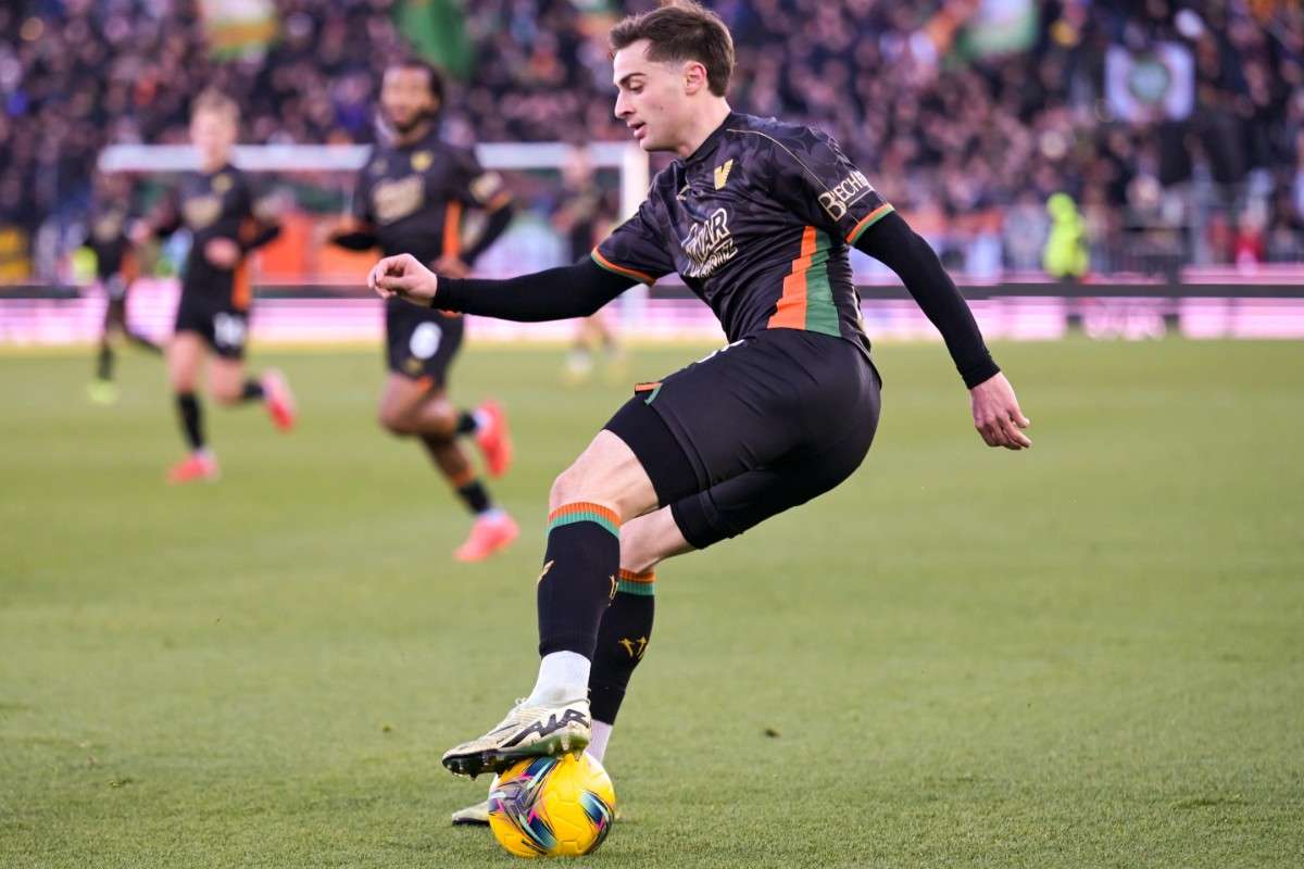 Gaetano Oristanio in azione col Venezia