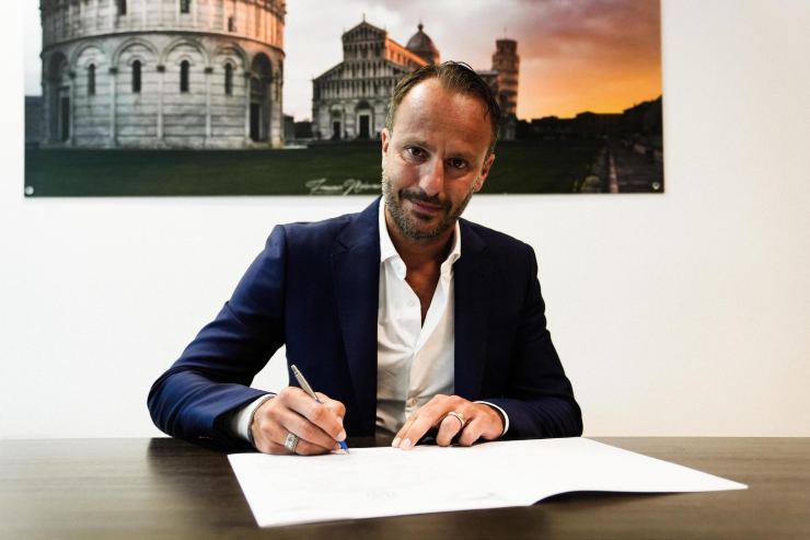 Alberto Gilardino firma con il Pisa