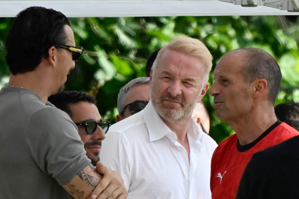 Igli Tare con Ibrahimovic e Allegri