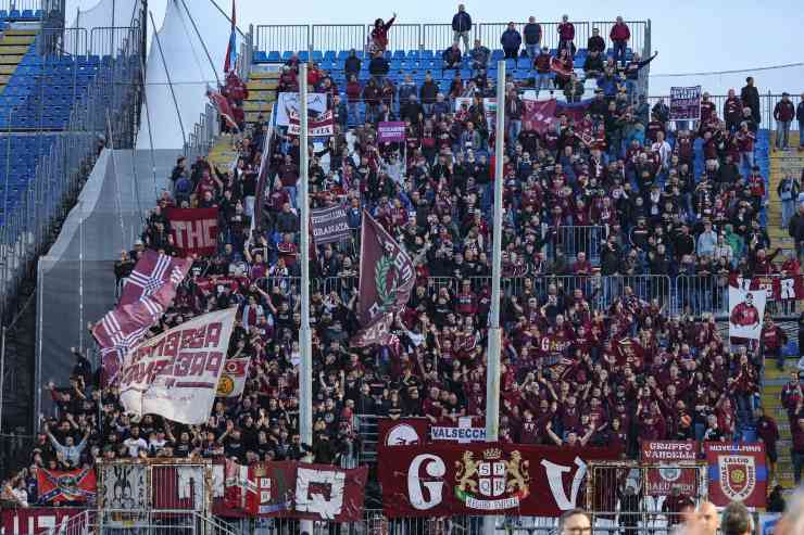 Tifosi della Reggiana in curva